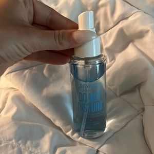 Sol de Janeiro “do not disturb”